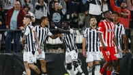 El Castellón acaricia la permanencia y deja al Sporting con los deberes por hacer