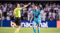 Neymar, expulsado en su primer partido tras un mes parado: "No me castiguéis más"