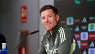 Xabi Alonso: "No hay que pensar que vas a ganar por tener un escudo o una plantilla"