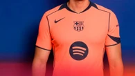 El Barça homenajea el 'sextete' del 2009 en una tercera equipación de color mango
