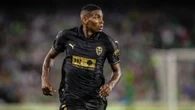 El Valencia CF intenta convencer a Mosquera con Corberán como aliado