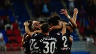 El Eibar golea al Granada, que volvió a quedarse con diez jugadores