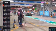 Aston Martin estropea el carrerón de Alonso con una parada para olvidar