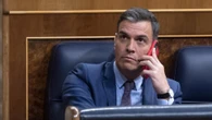 Pedro Sánchez habla por teléfono con el Papa León XIV sobre la búsqueda de la paz y la dignidad humana