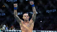 Despedida amarga de Dustin Poirier en una guerra por el  BMF ante Max Holloway