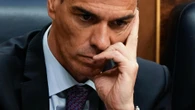 ¿Quién ha firmado el manifiesto en apoyo a Pedro Sánchez? Almodóvar o Buenafuente, entre el centenar de rostros conocidos que respaldan al Gobierno