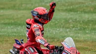 Marc Márquez arrasa en su Gran Premio nº 200 y es más líder del Mundial
