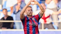 El Elche deja de ser líder ante un Huesca que remontó y sigue peleando por el playoff