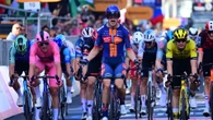 Van Uden se luce en Lecce; Pedersen sigue de rosa