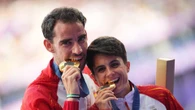 Álvaro Martín y María Pérez celebran un año después su oro en los JJOO en el #KM42