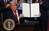 Trump's latest executive order banning 'debanking' takes aim at an industry that cheered his return