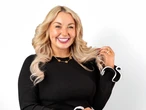 I built a 7-figure creator business as a stay-at-home mom. It flipped the roles in my marriage.