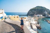 American tourists can't quite quit Europe