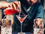 7 cocktails that will be everywhere this summer, according to bartenders and mixologists