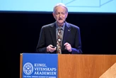 The Godfather of AI warns that cuts to universities will cost the US its AI edge over China