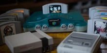 What's driving the '90s tech revival?