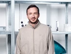 The more AI this marketing chief exec uses, the less scared he gets