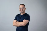 I'm Wix's CMO. I use AI agents to survive 6 a.m. meetings, and I'm rebuilding my team around 'full-stack' marketers.