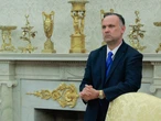 Top White House aide sold at least $1 million in Truth Social stock the day before Trump's April tariff announcement
