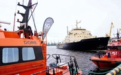 A busy port's new 5G network can help cargo ships 100 miles away stay connected to the mainland