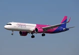 'Wait and see': One of Europe's biggest airlines says the Iran war is making people delay booking vacations