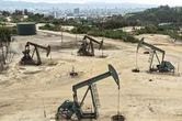 Oil prices climb as US-Iran peace talks stall