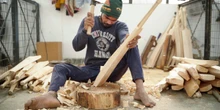 Why English Willow Cricket Bats Are So Expensive