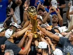 The latest NYC hustle: $100+ to hold a Knicks parade spot
