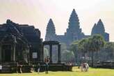 Tourists are recreating the 'Temple Run' video game in a Cambodian temple. Historians are horrified.