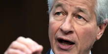 Jamie Dimon calls out bland letters from CEOs &mdash; and reveals the 2 he always reads