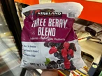 I'm a dietitian on the Mediterranean diet. Here are 10 things I get at Costco when I'm trying to eat more fiber.