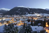 Even the ultrawealthy had to wait in long lines at Davos &mdash; and they were reportedly annoyed about it
