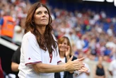 Soccer legend Mia Hamm has a 3-step longevity routine to stay strong and agile in her 50s