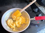 I tried Martha Stewart's hack for making 'the best scrambled eggs in the whole world,' and they were deliciously creamy