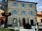I bought a 6-bedroom villa in the Italian countryside for $50,000. Within a year, I'd left the US and fully moved in.