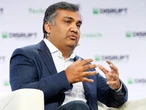 Does Google train its AI on YouTube videos? Here's what YouTube's CEO and the platform's terms of service say.