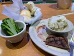 I ordered the cheapest steak meal at Outback, Texas Roadhouse, and LongHorn Steakhouse &mdash; there was one clear winner