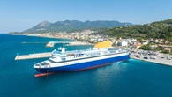 I'm a travel planner who's been on over 26 cruises. Here are 10 things I always pack and 2 I never bring