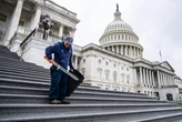 Federal workers are pinching pennies during the shutdown: 'I'd love to come to work, but may not have gas money.'