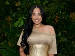 Ayesha Curry lays out her wellness routine — including a bathroom Instagram scroll to escape her 4 kids