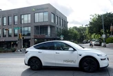 We asked 3 autonomous driving experts to comment on Tesla's robotaxi launch and break down videos of some of its errors