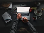 Saturdays are for Claude: How AI limits are quietly reshaping the workday