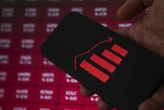 Top strategist Paul Dietrich shares 2 picks to ride out an AI crash