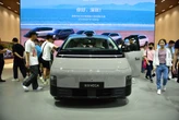 1,000 workers at one car factory in China were told to either quit or sit around on minimum wage until the market picks up again: Nikkei