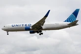 A United flight from Paris to DC had to U-turn to avoid flying across the Atlantic without enough working bathrooms