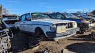 Junkyard Gem: 1993 Volvo 240