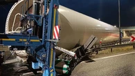 Drogowy problem z turbiną wiatrową. Utrudnienia na trasie A4