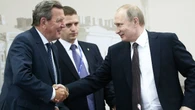 Putin upiera się przy Schröderze. Rozmawiał z nim w cztery oczy