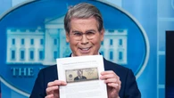 Będzie banknot z wizerunkiem prezydenta? Kult Donalda Trumpa kwitnie