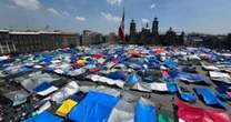 CNTE confirma su retiro del Zócalo, pero advierte que regresará con refuerzos
